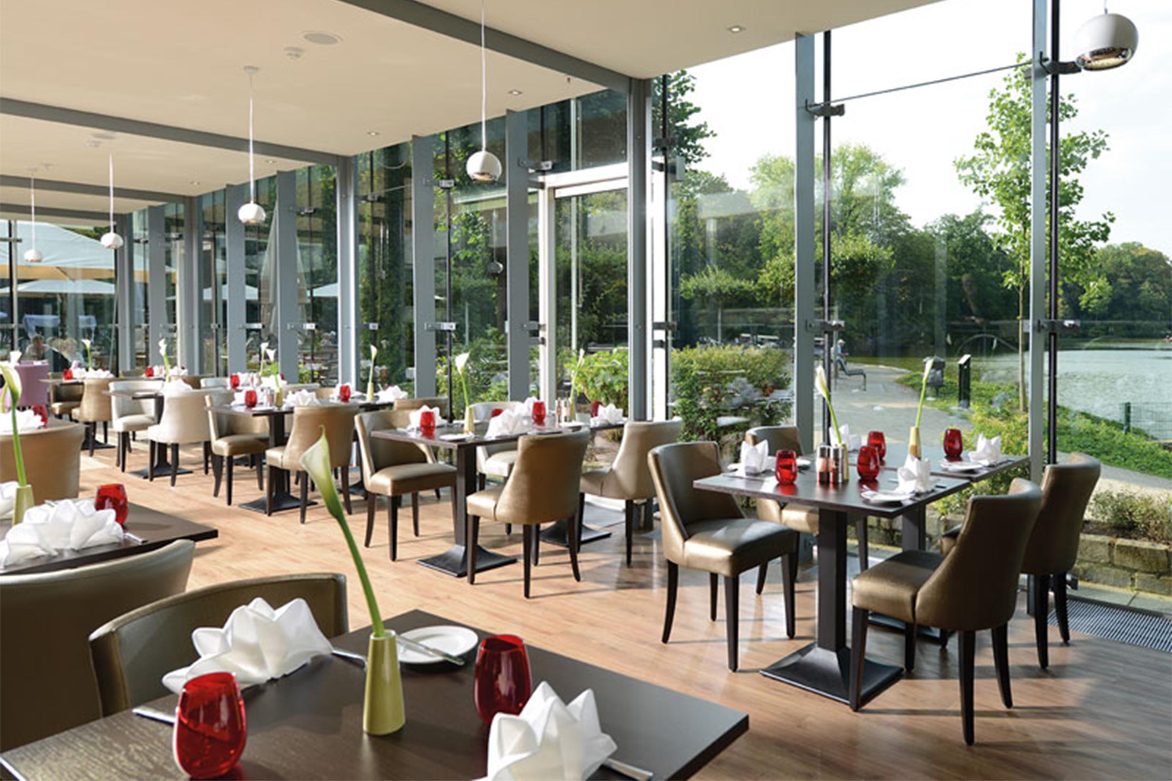 Leonardo Royal Hotel Koeln - Am Stadtwald מראה חיצוני תמונה