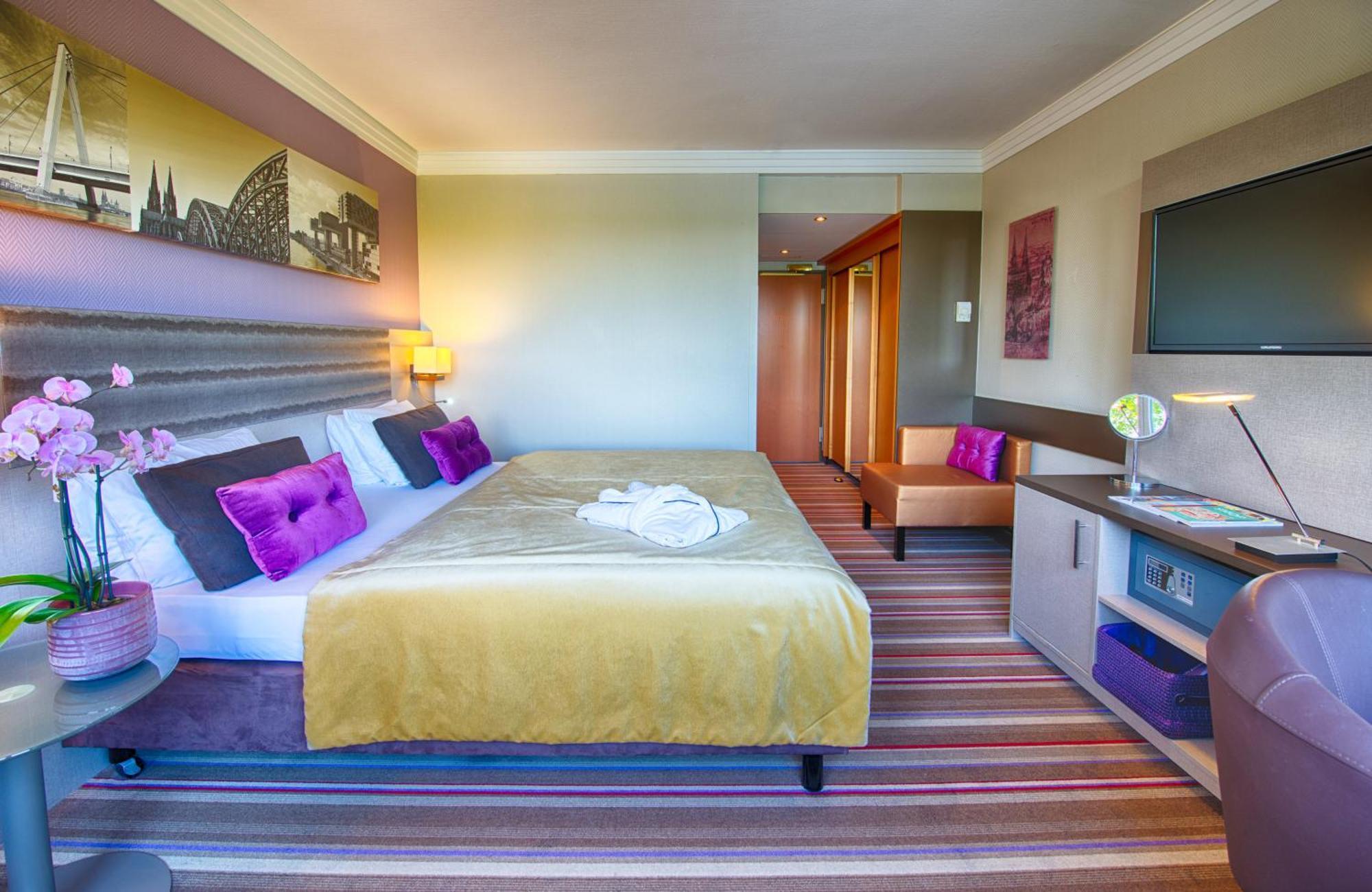 Leonardo Royal Hotel Koeln - Am Stadtwald מראה חיצוני תמונה