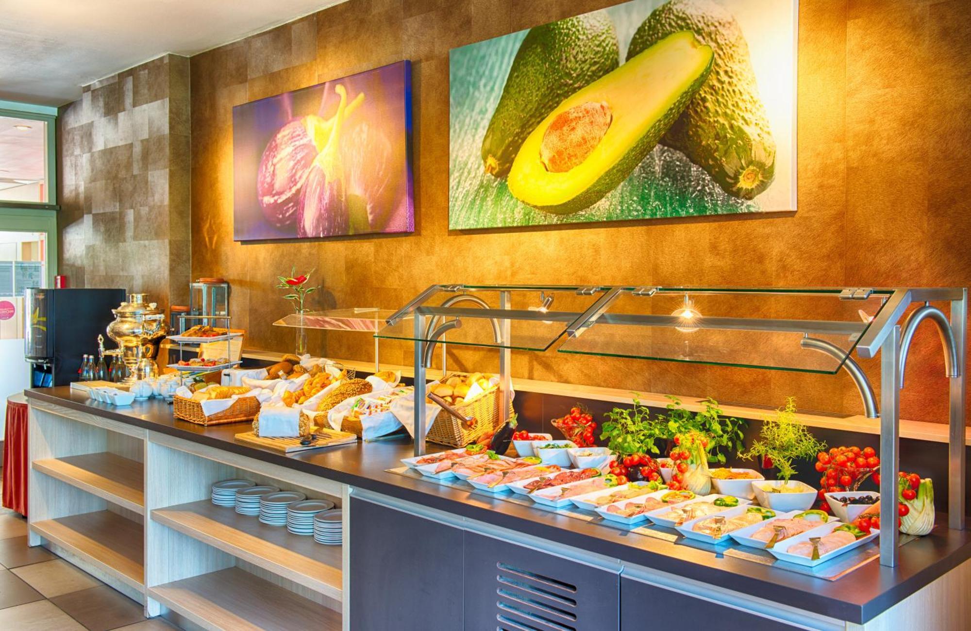 Leonardo Royal Hotel Koeln - Am Stadtwald מראה חיצוני תמונה