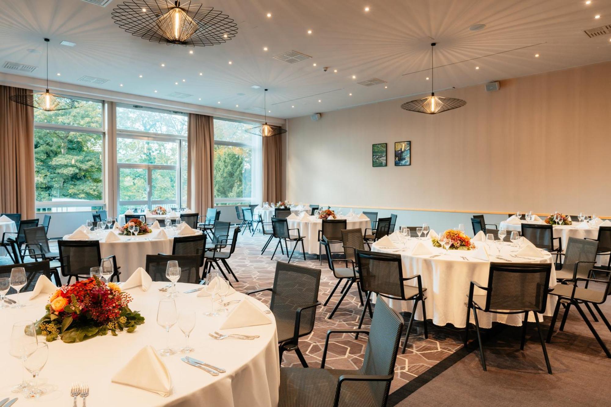 Leonardo Royal Hotel Koeln - Am Stadtwald מראה חיצוני תמונה